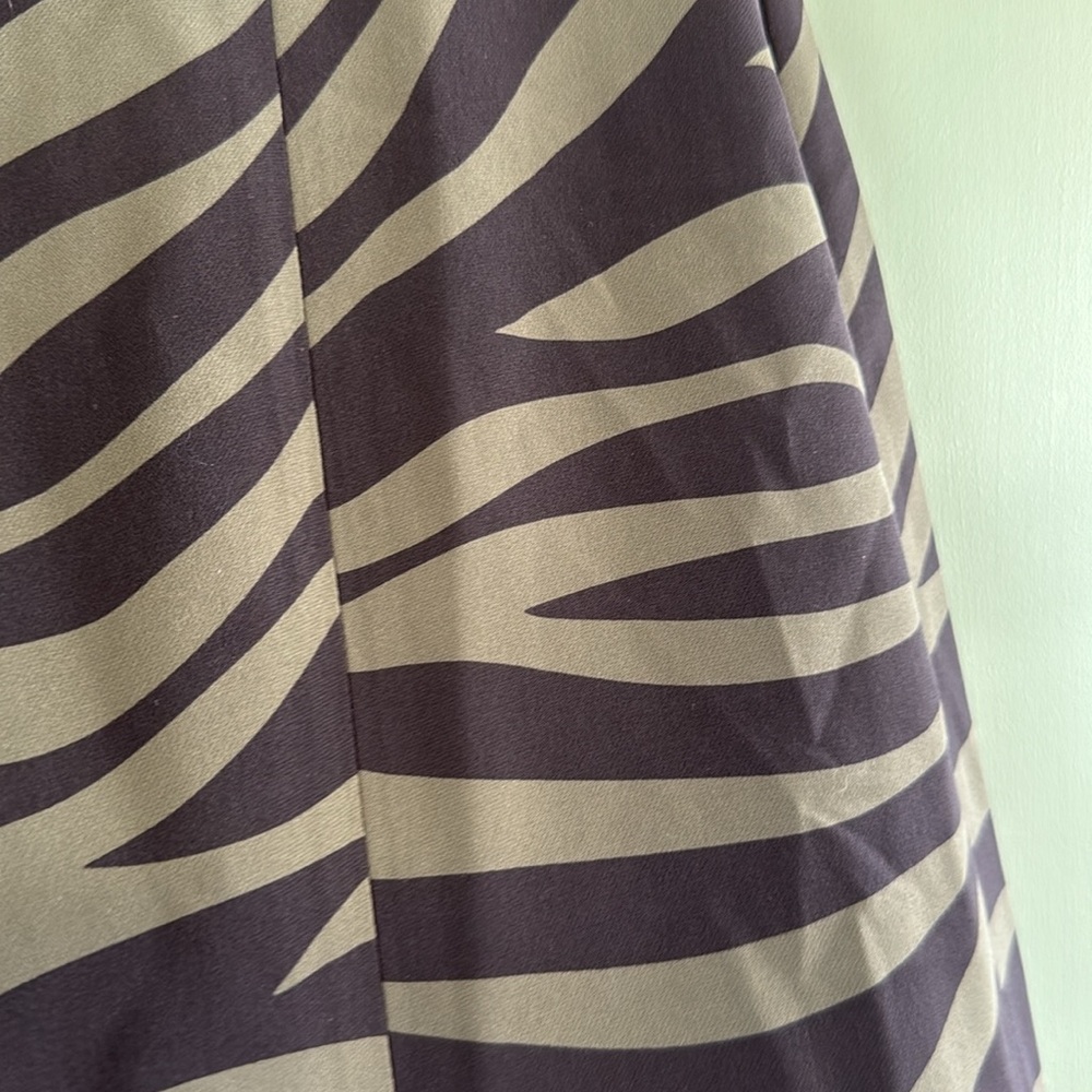 NWT Ann Taylor Factory Enchanted Moss Green Black Zebra Slit Pencil Midi Skirt 6 - Picture 5 of 5